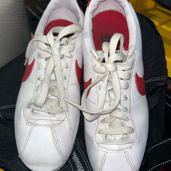 Nike Cortez as is condition size 8 woman - Picture 3 of 10